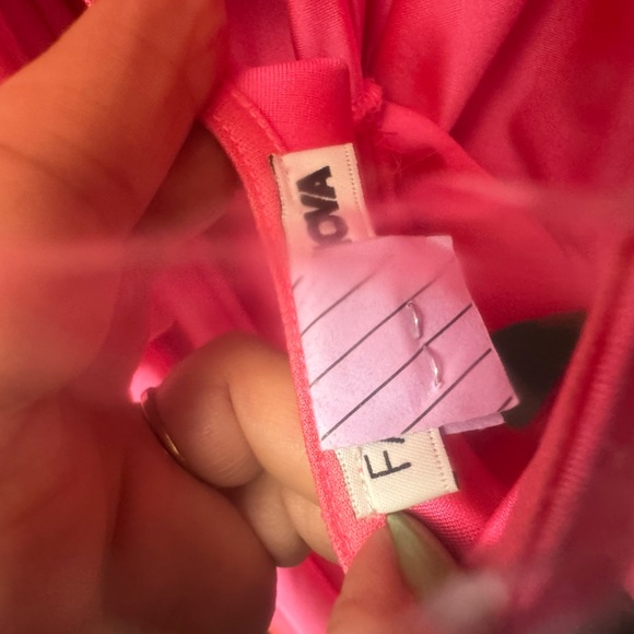 Pre-owned in perfect condition Fashionnova Tied to you maxi dress in neon pink L - Picture 9 of 12